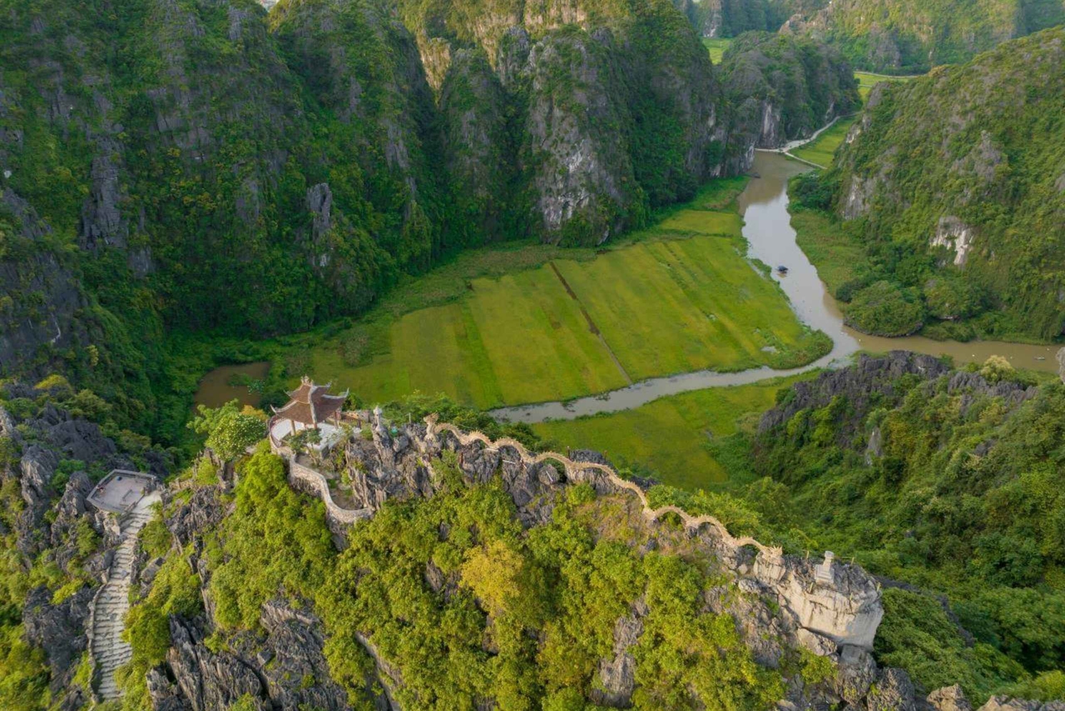 De Hanói: Ninh Binh- Hoa Lu-Tam Coc- Caverna Mua- Destaque