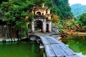 Desde Hanoi: Tour de 1 día a Ninh Binh - Hoa Lu, Tam Coc/Trang An