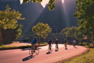 Fra Hanoi: Ninh Binh, Hoa Lu, Trang An Mua Cave dagstur