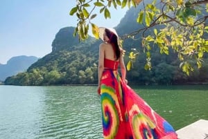 Hanoi / Ninh Binh: Trang An eco-tourism - Hoa Lu & Mua Cave