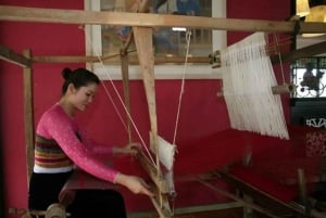Da Hanoi: tour privato/di gruppo alla valle di Mai Chau, di un giorno