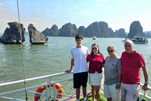 Hanoista: Yksityinen Ha Long Bayn kokopäiväretki