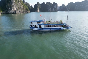 Z Hanoi: Prywatna całodniowa wycieczka do Zatoki Ha Long