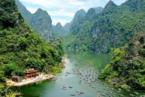 Au départ de Hanoï : Village d'encens de Quang Phu Cau et visite de Ninh Binh