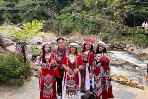 From Hanoi: Sapa 2 Days 1 Night Stay Hotel with Limousine