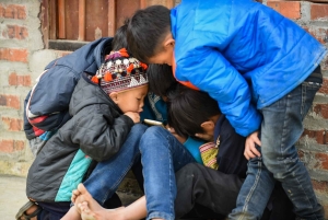 From Hanoi: Sapa 2 Days 1 Night Stay Hotel with Limousine