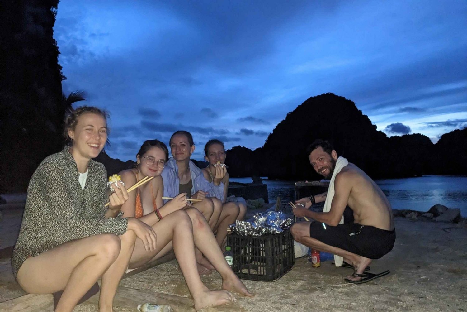 Fra Hanoi til Lan Ha Bay: 2-dages junglevandring og natkajak