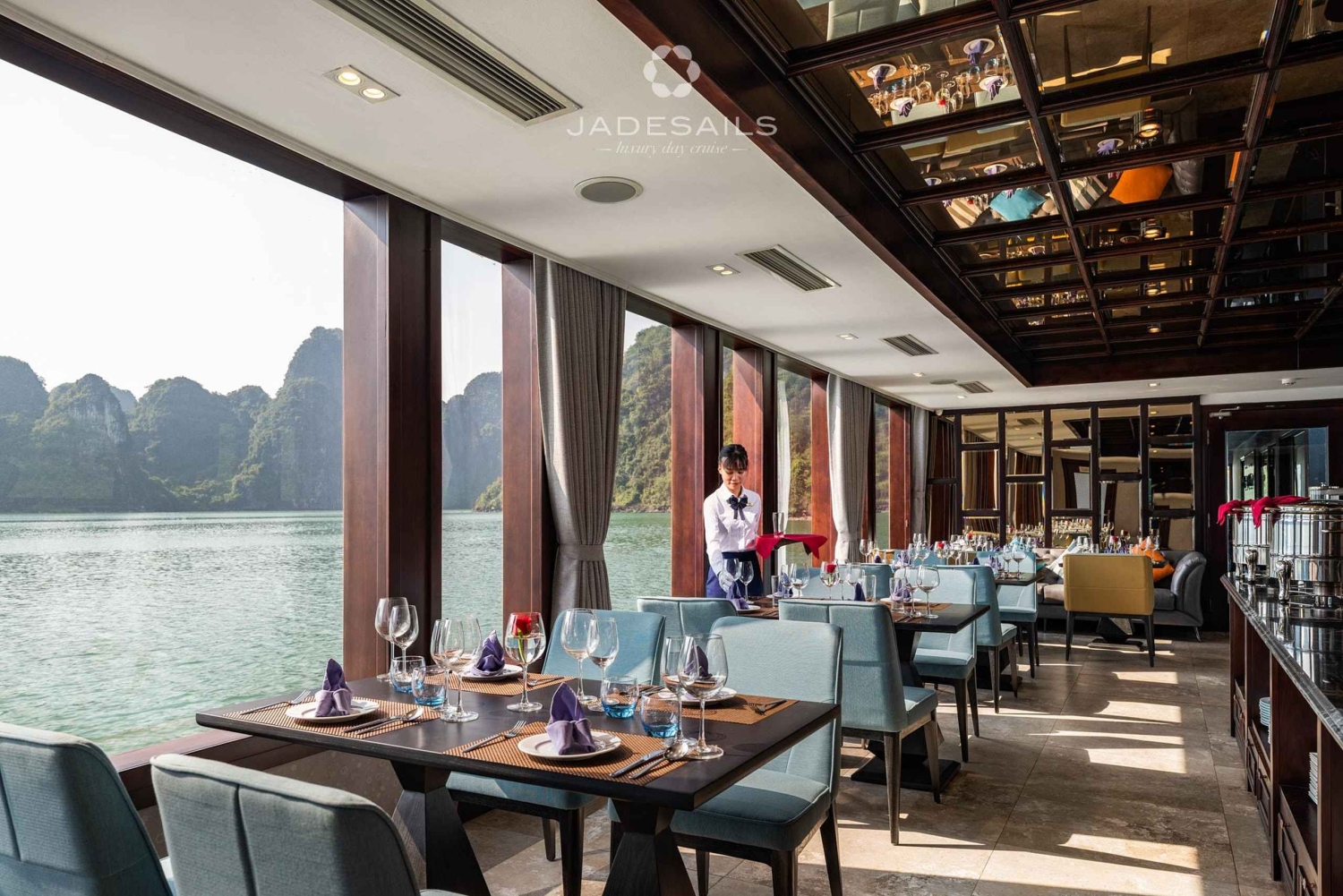 Fra Hanoi: Topprangerte Ha Long Bay Day Cruise med Jade Sails