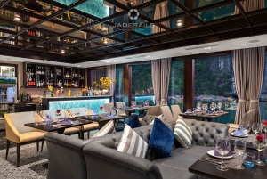 Vanuit Hanoi: Hoog aangeschreven Ha Long Bay dagcruise met Jade Sails