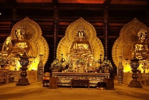 Ab Hanoi: Trang An & Bai Dinh Pagode Ganztagestour private Tour