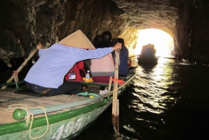 Fra Hanoi: Trang An & Bai Dinh Pagoda heldagstur i privat regi