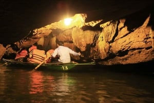 Fra Hanoi: Trang An & Bai Dinh Pagoda heldagstur i privat regi