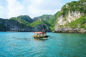 From Hanoi: Visit Cat Ba Islands & Floating Village In 1 Day