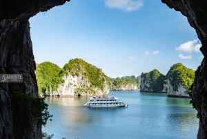 De Hanói: Visita as ilhas Cat Ba e a aldeia flutuante em 1 dia