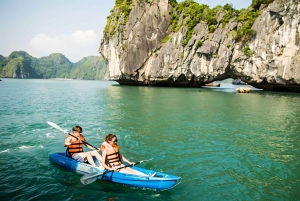 De Hanói: Visita as ilhas Cat Ba e a aldeia flutuante em 1 dia