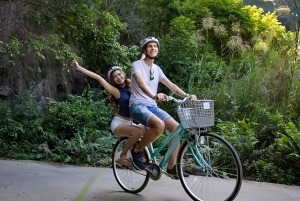 De Hanói: Visita as ilhas Cat Ba e a aldeia flutuante em 1 dia