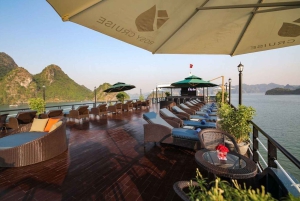 ハノイ発：5つ星クルーズで3日間でハロン湾を訪れる