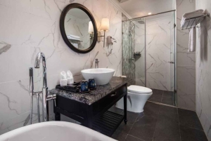 ハノイ発：5つ星クルーズで3日間でハロン湾を訪れる