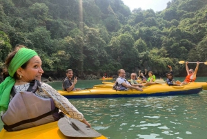 Da Ninh Binh: Crociera di 2 giorni nella baia di Bai Tu Long con Dragon Pearl