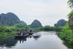 Depuis Ninh Binh : Cuc Phuong - Réserve de Van Long - Petits groupes