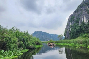 Depuis Ninh Binh : Cuc Phuong - Réserve de Van Long - Petits groupes