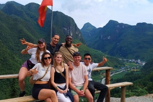 Von SaPa: 4-tägige Ha Giang Loop mit Safe Rider (max. 8 Personen)