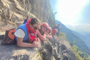 Desde Sapa: Circuito de 3 días por Ha Giang con Safe Rider (máximo 8 personas)