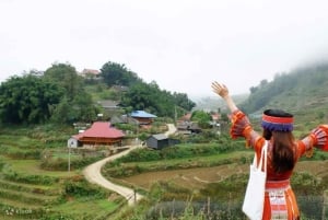 サパ発: SAPA 3D2N (TA VAN ファミリー ホームステイ & ホテル)