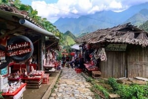 サパ発: SAPA 3D2N (TA VAN ファミリー ホームステイ & ホテル)