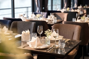 Ganztagestour: Fantastische Halong-Bucht-Tour mit Taliya Cruise 5