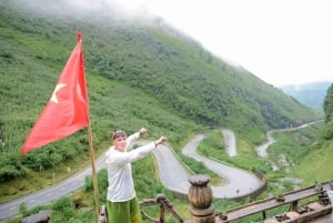 Ha Giang: 3 päivän jeep-retki paikallisen kuljettajan ja oppaan kanssa