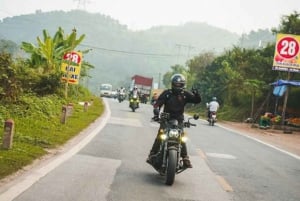 Ha Giang lus 3 dagen 2 nachten tour op de motor vanuit Hanoi