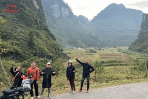 Ha Giang Loop moottoripyöräretki 2 päivää 1 yö