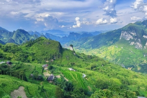 Ha Giang slinga: SUV/JEEP - FLEXIBEL 4 DAGAR Tur med förare