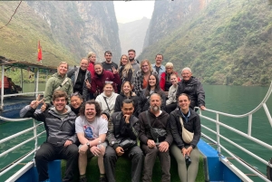 Ha Giang Loop Tours - 3 Tage mit Easy Rider Paket