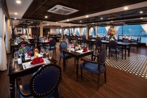 Hanoi/Ninh Binh: Halong–Lan Ha: 2-Day 5-Star Balcony Cruise