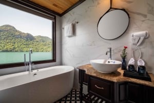 Hanoi/Ninh Binh: Halong–Lan Ha: 2-Day 5-Star Balcony Cruise