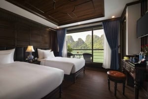 Hanoi/Ninh Binh: Halong–Lan Ha: 2-Day 5-Star Balcony Cruise