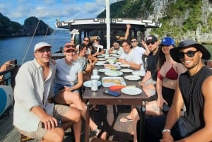 Ha Long: 2 dagen Lan Ha-baai - wandelen, fietsen, kajakken