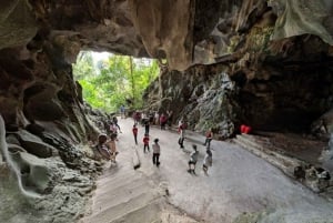 Ha Long Bay: 2-Day Luxury Cruise Adventure by NYNA Travel