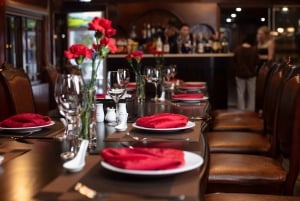 Ha Long Bay 2 Tage 1 Nacht auf 3-Sterne-Kreuzfahrt ab Ninh Binh