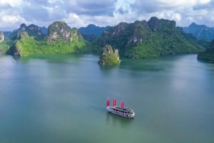 Ha Long Bay - Bai Tu Long Bay Luxury Boat Tour & Transfer