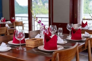 Ha Long Bay - Bai Tu Long Bay Luxury Boat Tour & Transfer