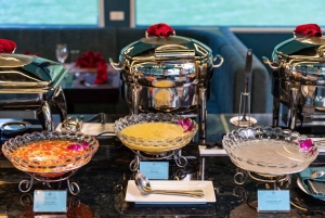 Rejs po zatoce Ha Long z jacuzzi, kajakami i limuzyną z Hanoi