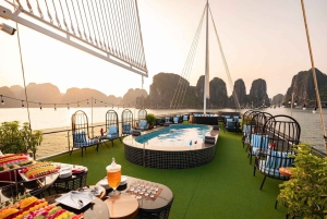 Ha Long Bay: Day Trip by 5 star Cruise, Kayaking & Swimming