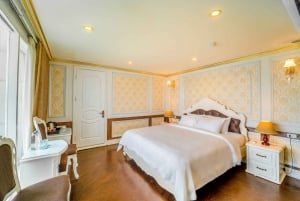 Ha Long Bay: Luksuscruise 2-dagers med alle aktiviteter og guide