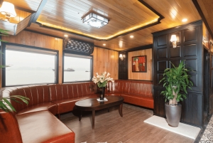 Ha Long Bay: Luksuscruise 2-dagers med alle aktiviteter og guide