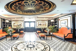 Cruzeiro de luxo na Baía de Ha Long: Ilhas, grutas e almoço local