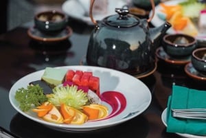 Ha Long Bay Luxury Day Cruise– 5-Star Experience w Limousine
