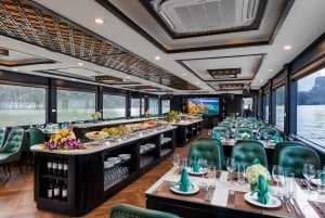 Baia di Ha Long: Crociera di lusso di un giorno, grotte, kayak e pranzo a buffet